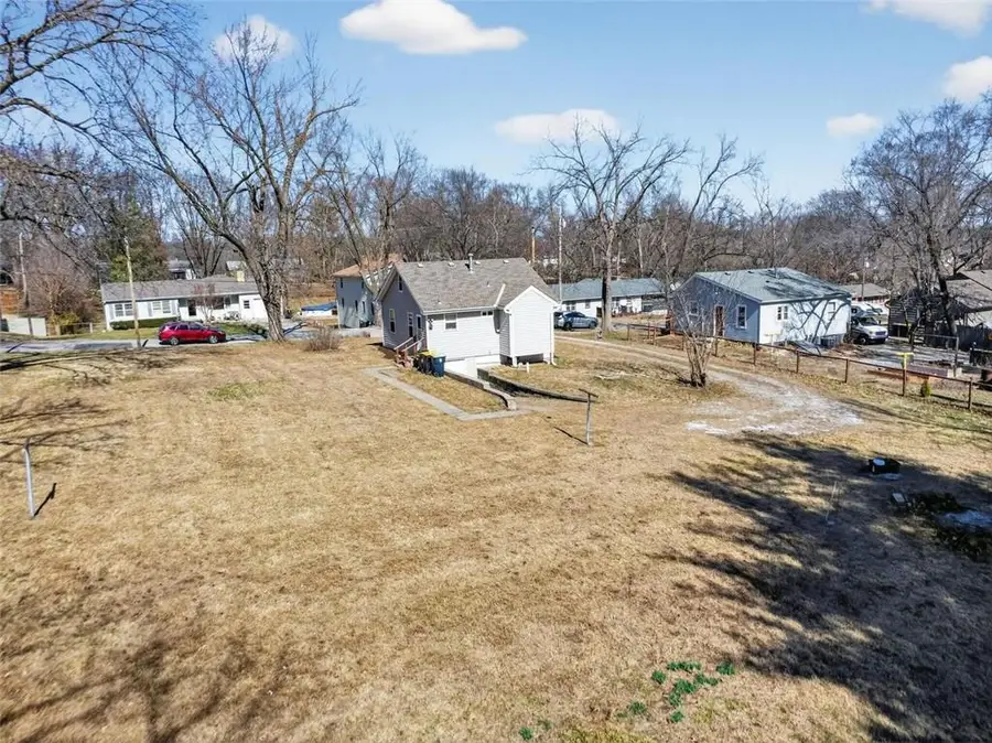 901 NE 83rd Street, Kansas City, MO 64118 - #3