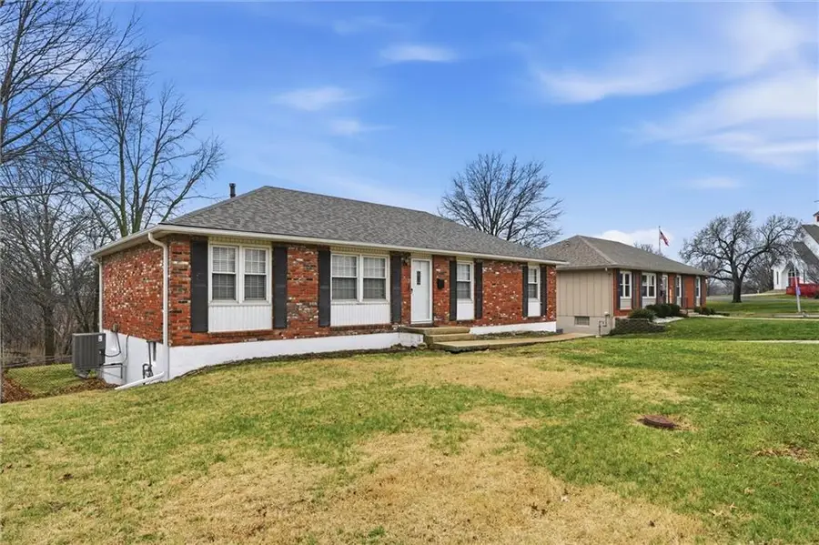 16405 E 40th Street, Independence, MO 64055 - #3