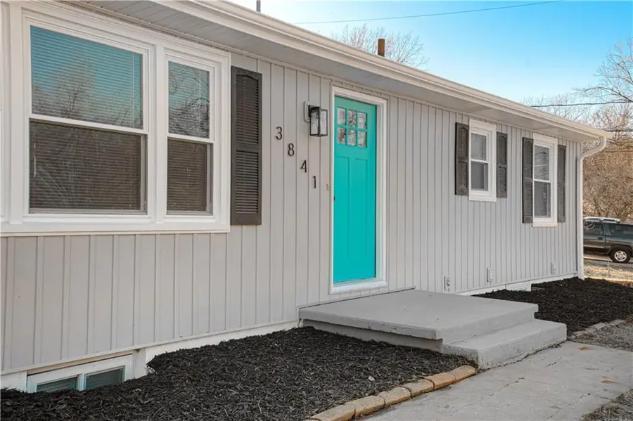 3841 E 96th Street, Kansas City, MO 64137 - #2