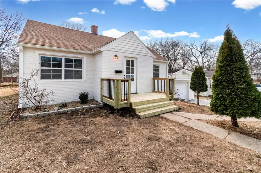 703 Hickory Street, Richmond, MO 64085 - #2