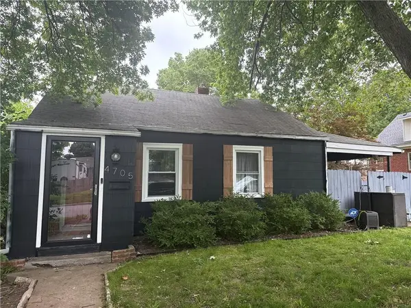 4705 Reinhardt Drive, Roeland Park, KS 66205