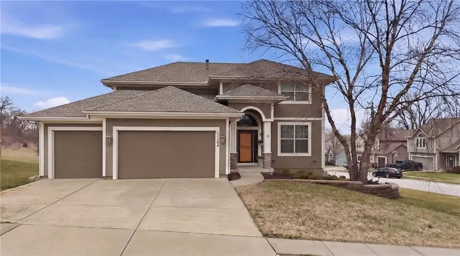 11104 Augusta Drive, Kansas City, KS 66109 - #2