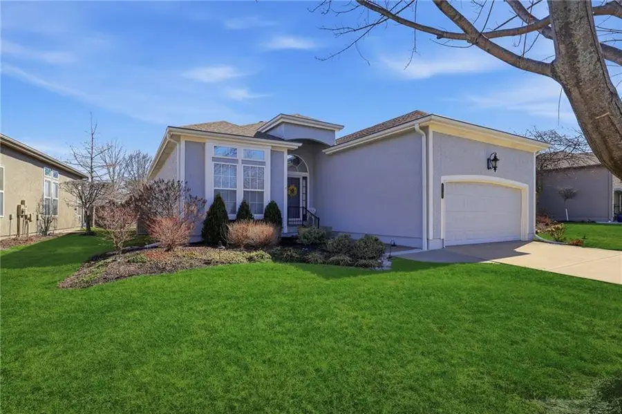 15707 Marty Lane, Overland Park, KS 66223 - #2