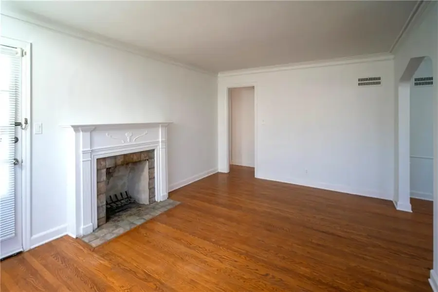 8016 Pennsylvania Street, Kansas City, MO 64114 - #3