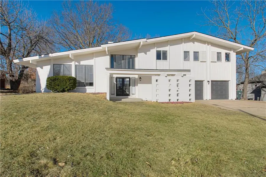 2742 N 87th Street, Kansas City, KS 66109 - #2