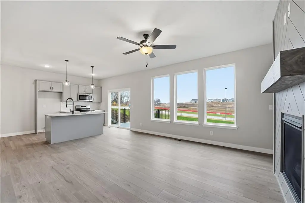 3069 NW 96th Terrace, Kansas City, MO 64154 - #1