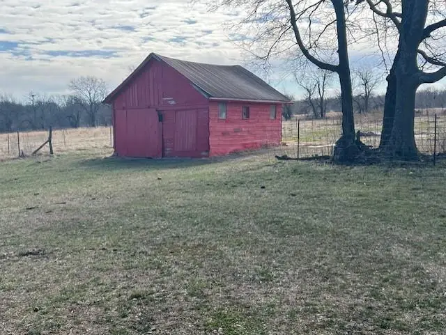 1830 Ness Road, Parsons, KS 67357 - #2