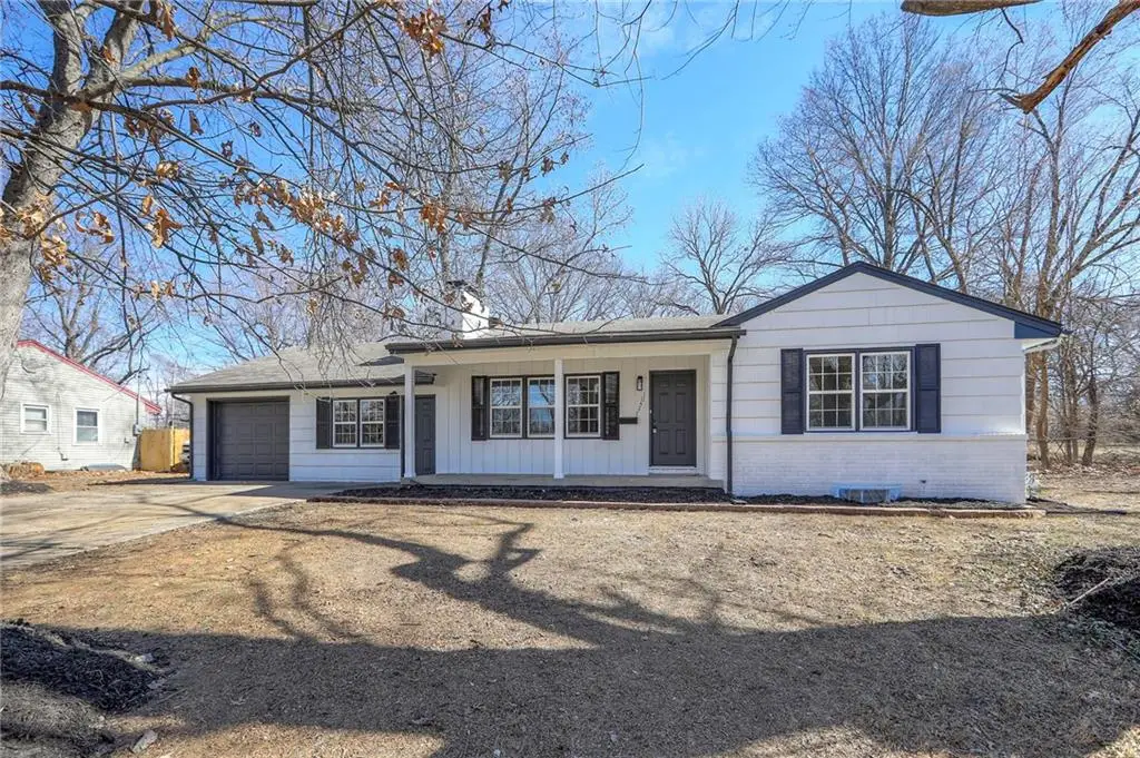 10427 Palmer Avenue, Kansas City, MO 64134 - #1