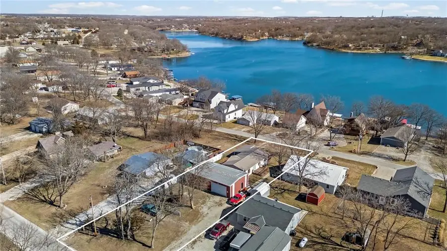 89 Lakeview Lane, Linn Valley, KS 66040 - #2