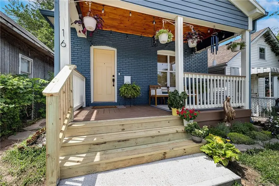 16 N 9th Street, Kansas City, KS 66101 - #2