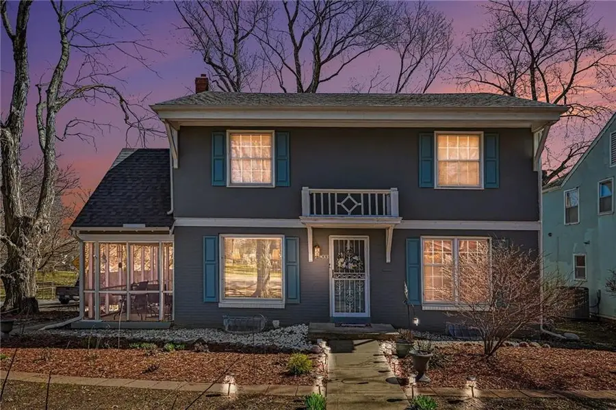 7903 Holmes Road, Kansas City, MO 64131 - #2