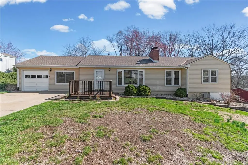 3929 NE Indianola Drive, Kansas City, MO 64116 - #1