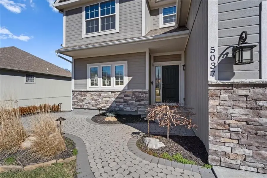 5037 NW Timberline Drive, Riverside, MO 64150 - #3