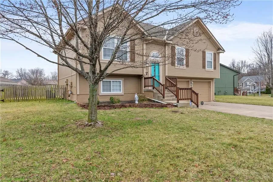 933 S Kisner Drive, Independence, MO 64056 - #2