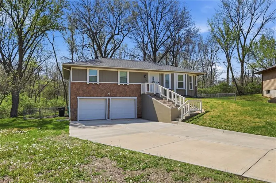 907 Josela Court, Leavenworth, KS 66048 - #3