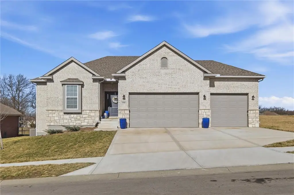 3306 N 109th Terrace, Kansas City, KS 66109 - #1