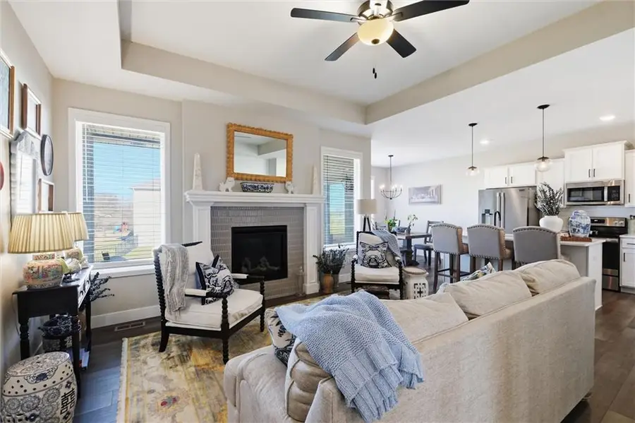 3306 N 109th Terrace, Kansas City, KS 66109 - #2