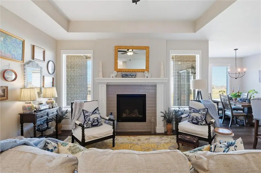 3306 N 109th Terrace, Kansas City, KS 66109 - #3