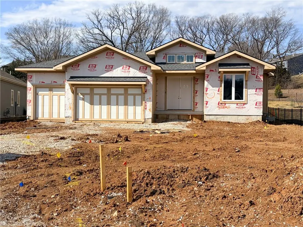 7238 Richards Drive, Shawnee, KS 66216 - #1