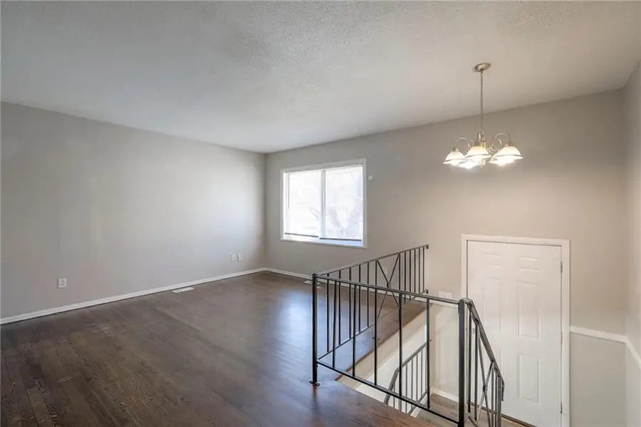 1715 Viking Drive, Independence, MO 64058 - #3