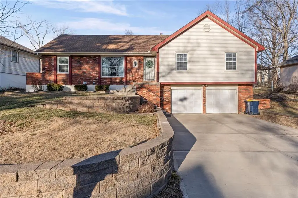 800 NE 96th Terrace, Kansas City, MO 64155 - #1