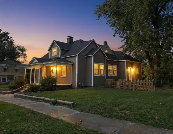 921 Clay Street, Chillicothe, MO 64601