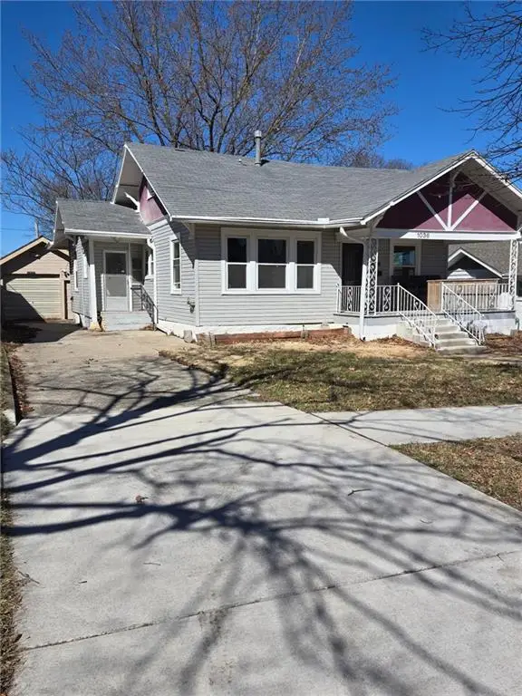 1036 Brown Avenue, Osawatomie, KS 66064 - #2