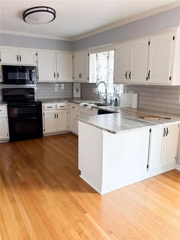 7620 86th Street, Kansas City, MO 64153 - #2