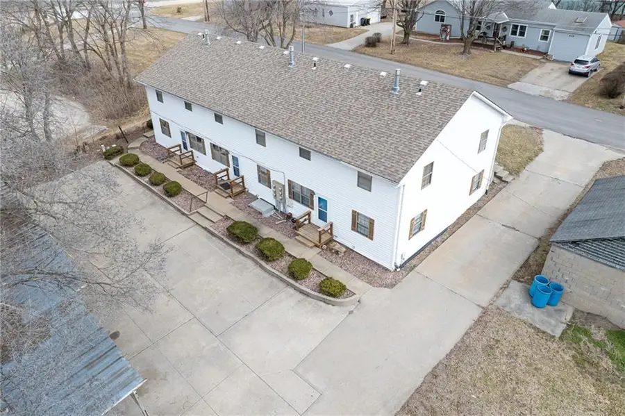 604 N 13th Terrace, Savannah, MO 64485 - #3