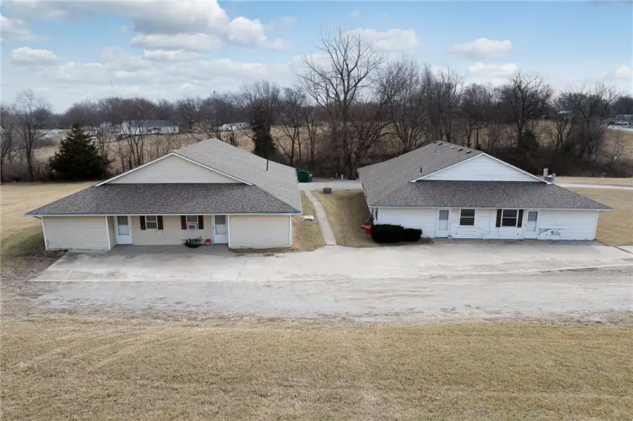 803 N 15th Terrace, Savannah, MO 64485 - #2