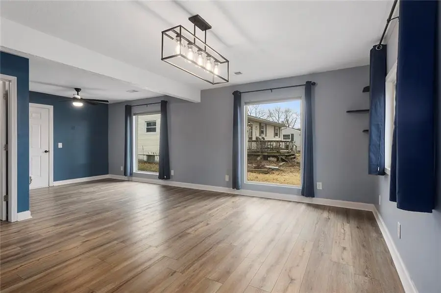 4811 NW Northmoor Street, Northmoor, MO 64151 - #2