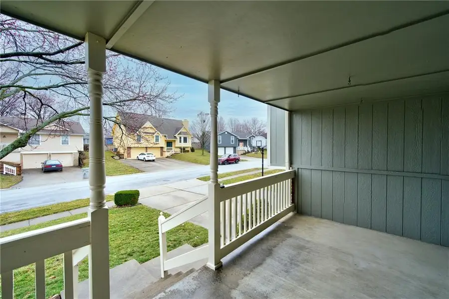 628 SE Ashton Drive, Lees Summit, MO 64063 - #2