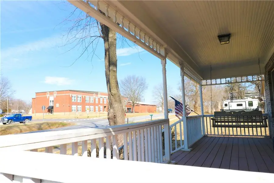 617 Center Street, Lathrop, MO 64465 - #2