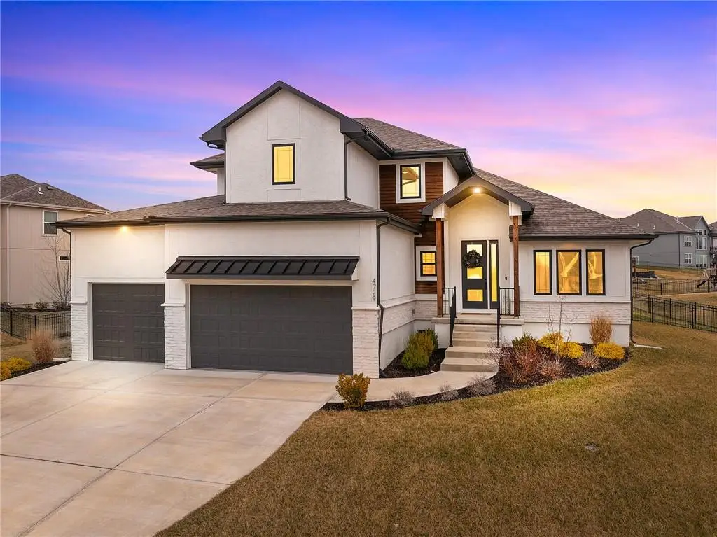 4729 NE Jamestown Drive, Lees Summit, MO 64064 - #1