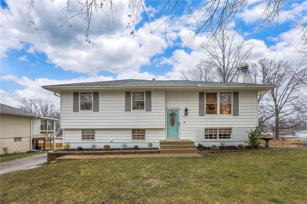 412 Allen Street, Buckner, MO 64016