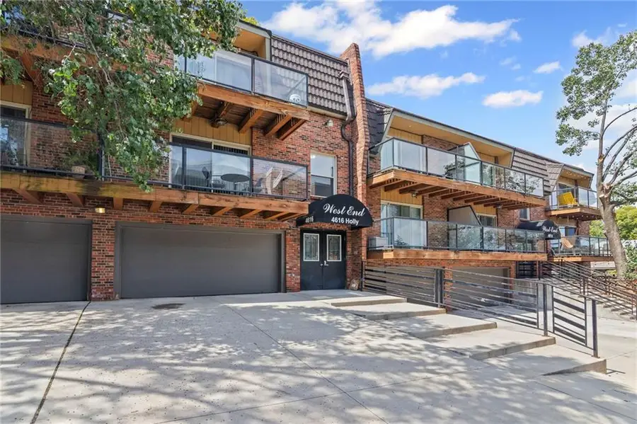 4616 Holly Street #5, Kansas City, MO 64112 - #3