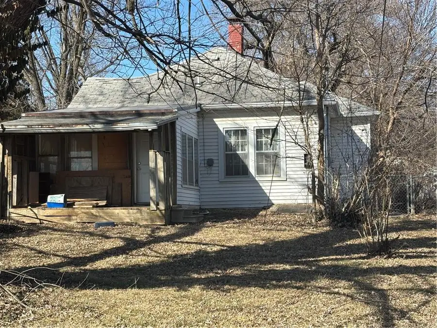 606 Harmon Street, Saint Joseph, MO 64504 - #3