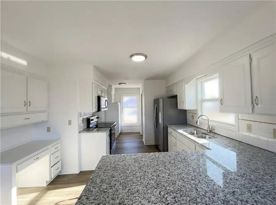 1120 Crossing Drive, Lees Summit, MO 64081 - #2