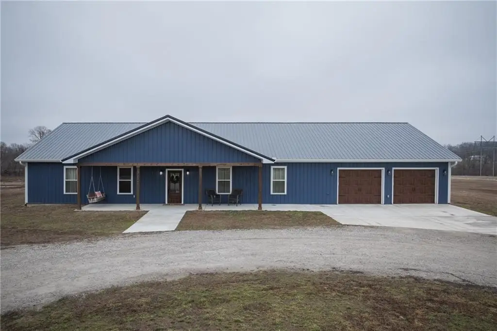 27421 E Blue Mills Road, Sibley, MO 64088 - #1