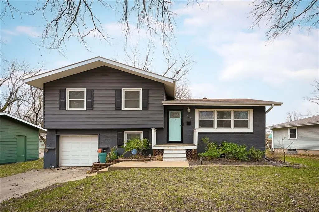 626 NW Kay Drive, Lees Summit, MO 64063 - #1