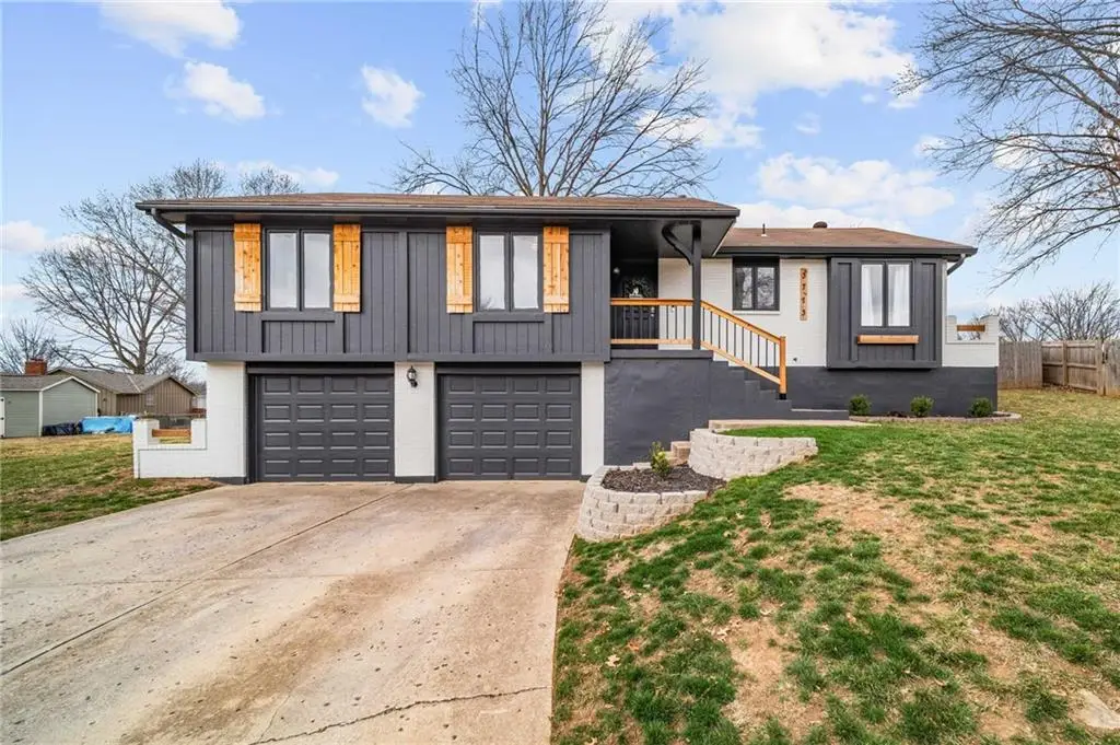 3713 NW Peachwood Court, Blue Springs, MO 64015 - #1