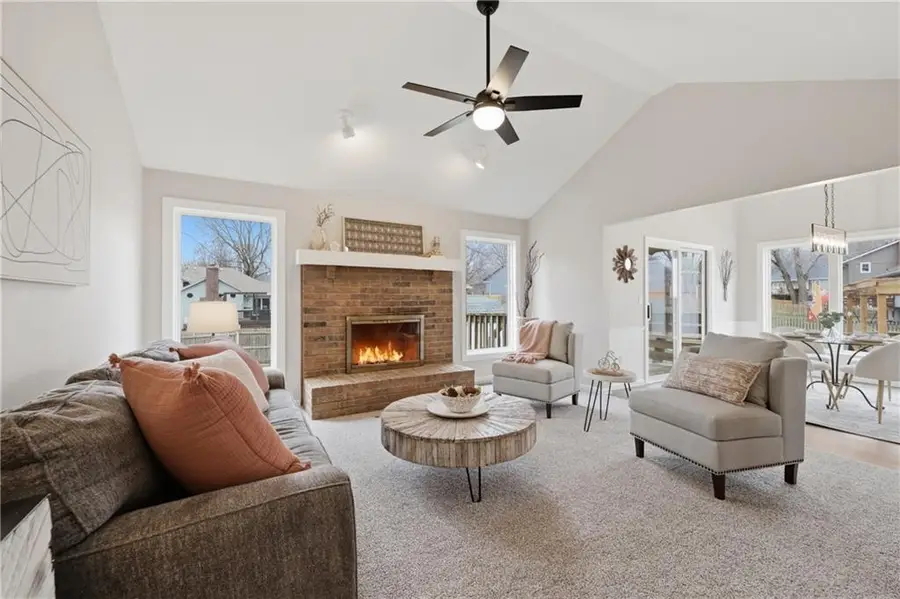 1508 SE Long Place, Lees Summit, MO 64063 - #3