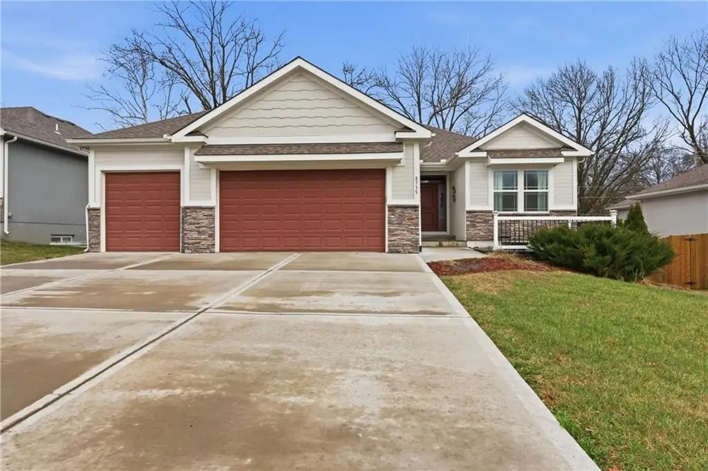 8735 W Longview Parkway, Raytown, MO 64138 - #1