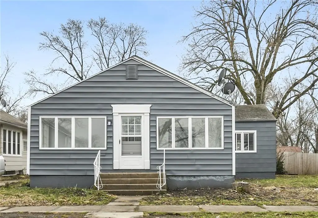 209 Brown Avenue, Osawatomie, KS 66064 - #1