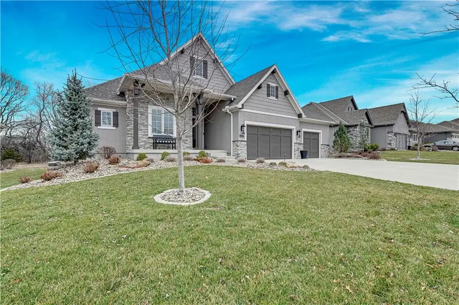 14527 S Parkhill Street, Olathe, KS 66062 - #2