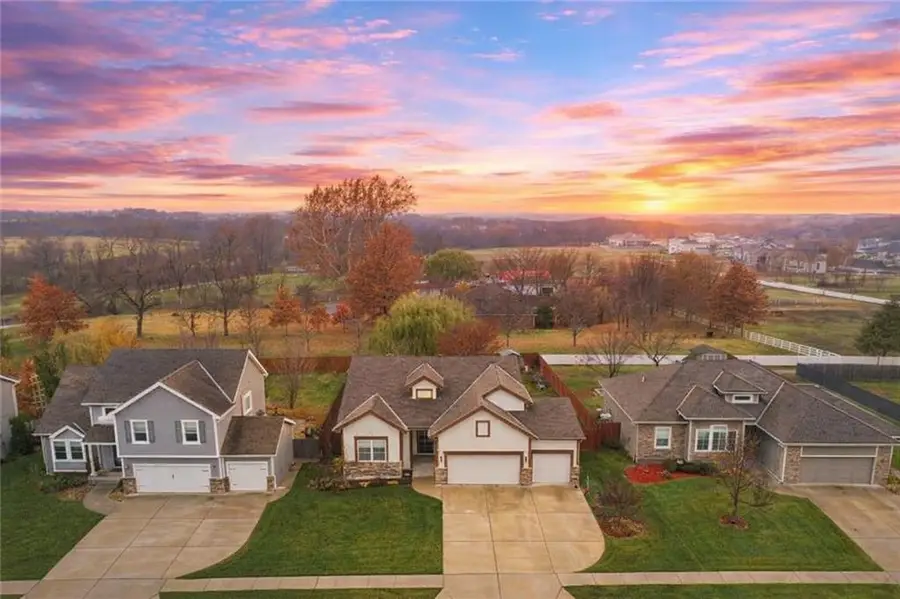 3128 N 124th Street, Kansas City, KS 66109 - #2