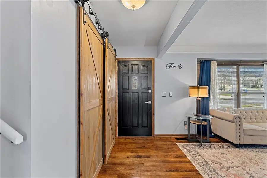 12189 S Fox Ridge Drive, Olathe, KS 66062 - #2