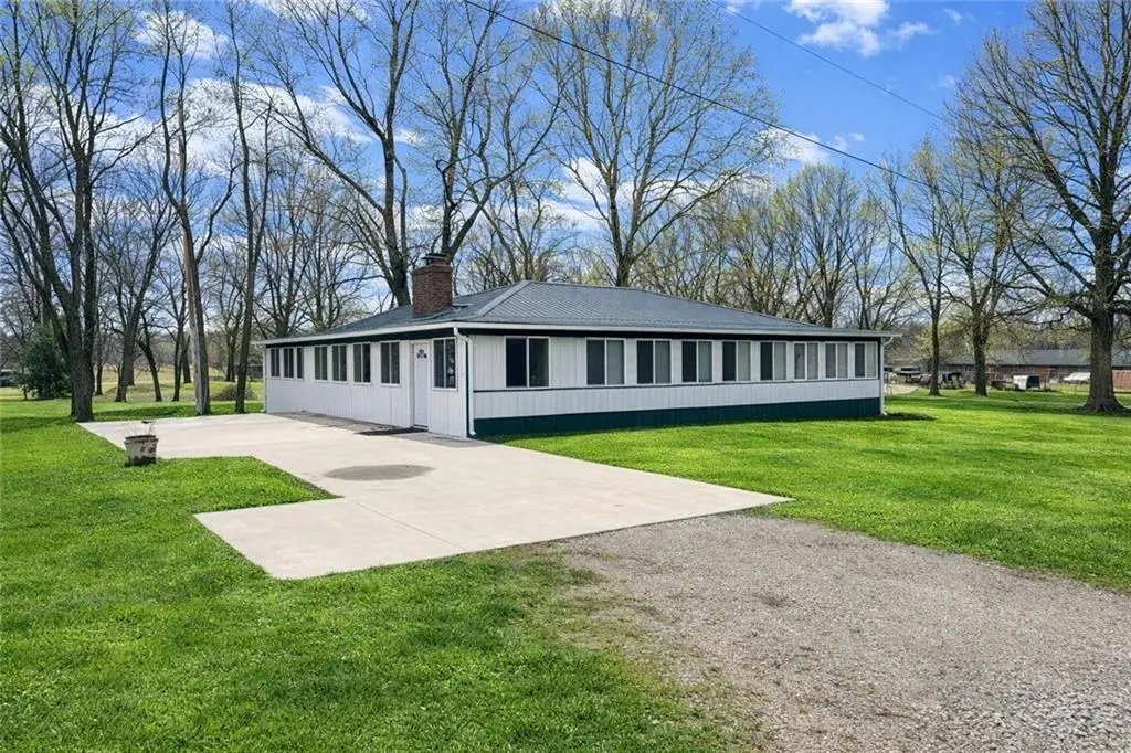 170 NE 1011 Road, Knob Noster, MO 65336 - #1