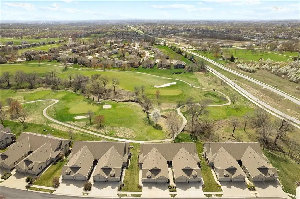 1917 NE 107th Terrace, Kansas City, MO 64155 - #1