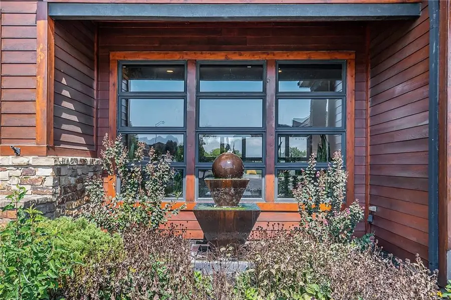 10258 N Kansas Avenue, Kansas City, MO 64155 - #3